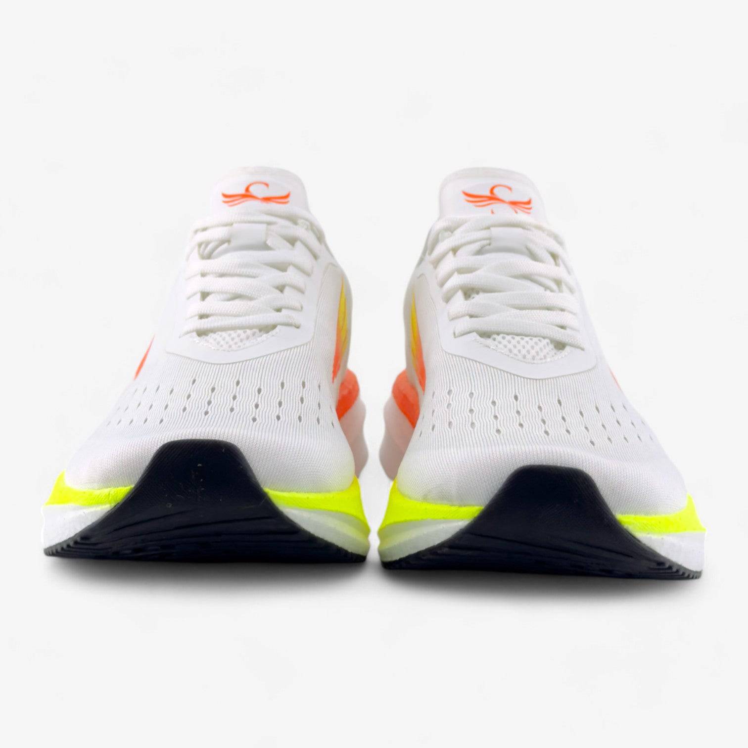 APUS White Women Running Shoe Swift Running