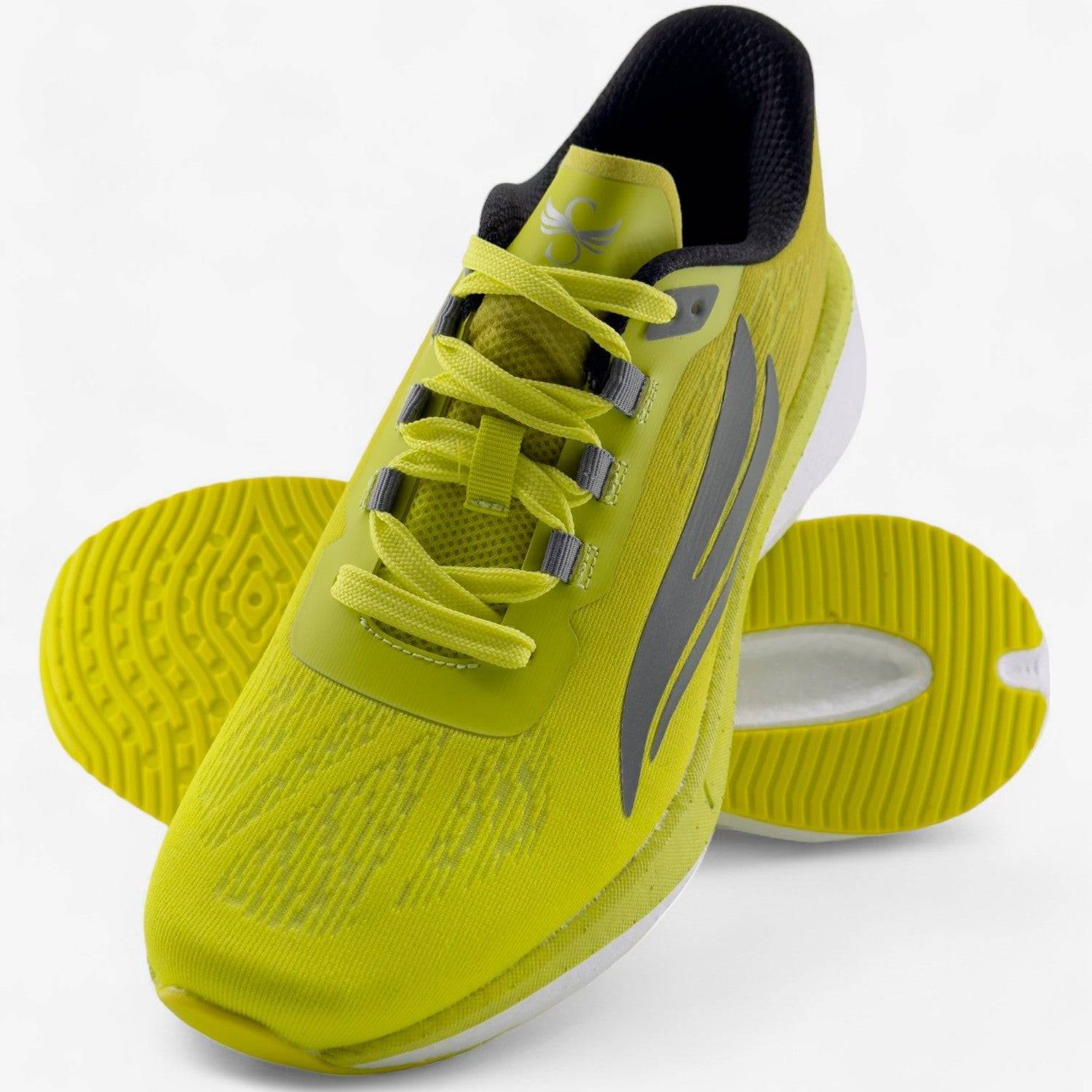 HORUS Yellow Men Running Shoe Swift Running