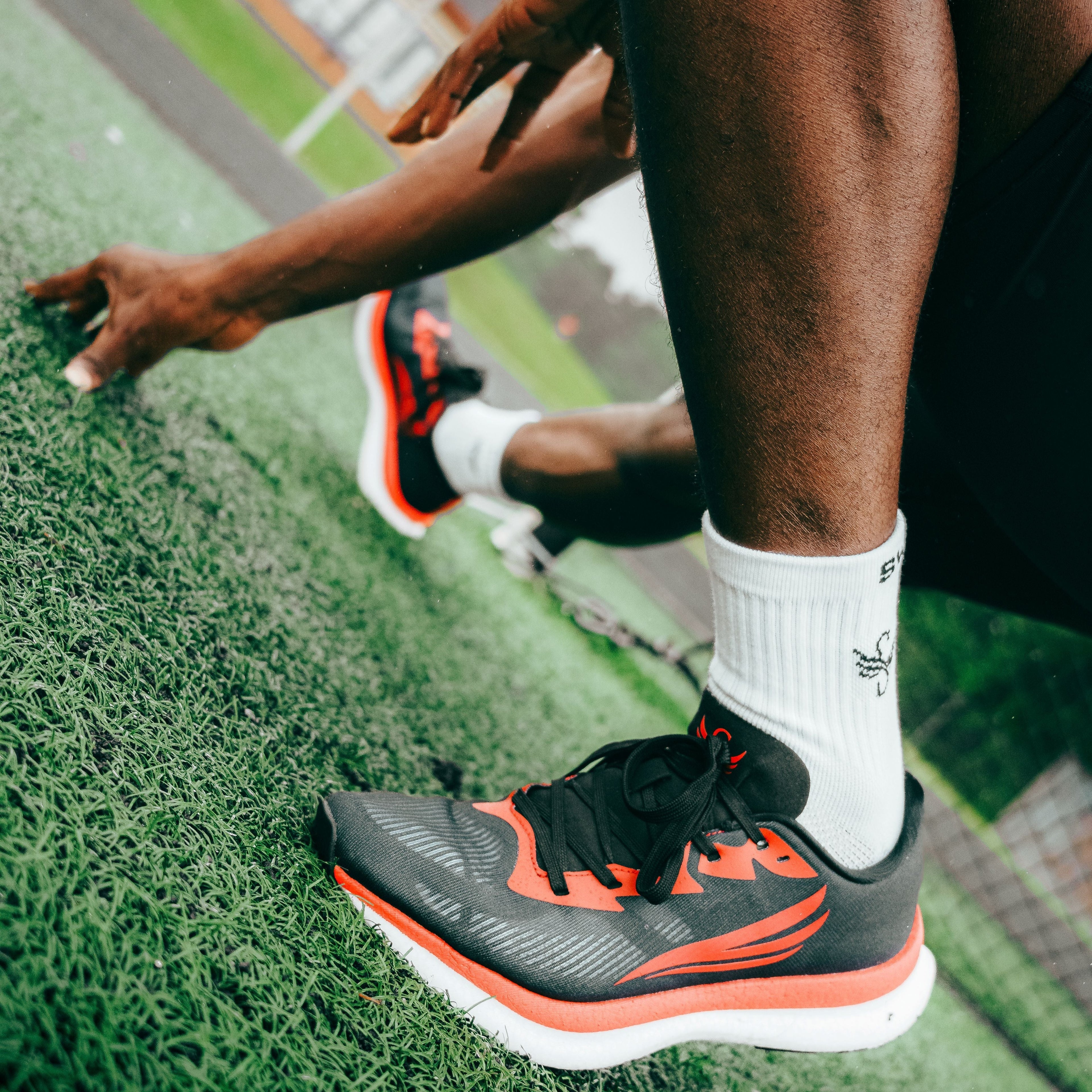 EQUUS Black Men Running Shoe Swift Running